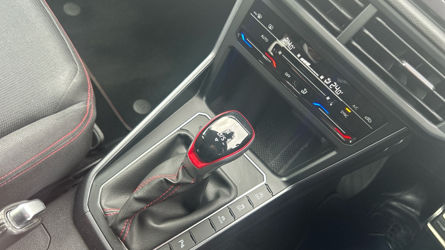 Used Volkswagen Polo 2023 for sale - 77946002: Photo 14