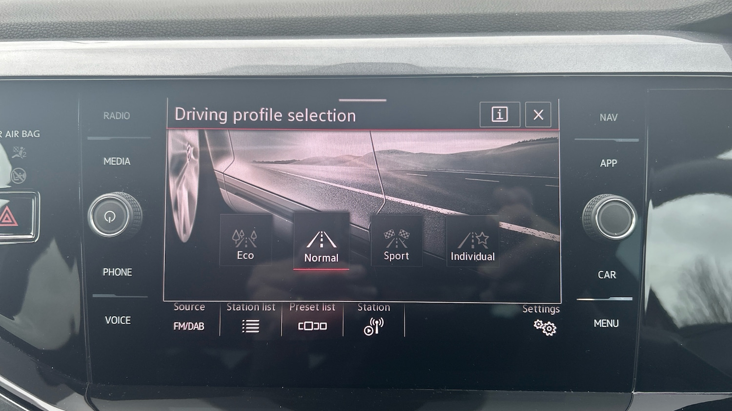 Used Volkswagen Polo 2023 for sale - 77946002: Photo 34