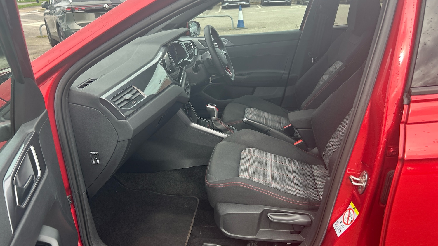 Used Volkswagen Polo 2023 for sale - 77946002: Photo 37