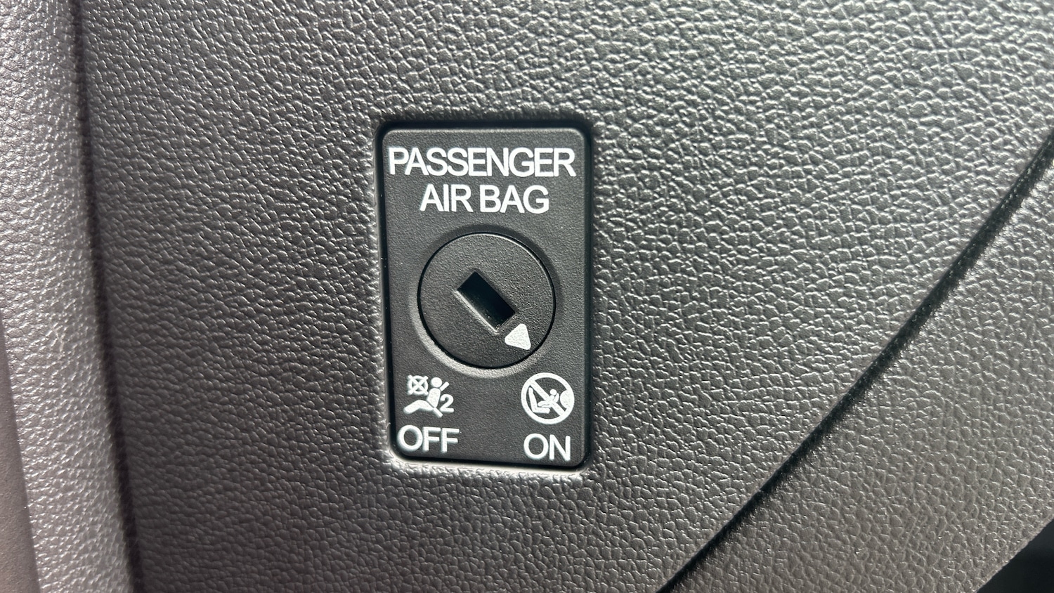 Used Volkswagen Polo 2023 for sale - 77946002: Photo 38