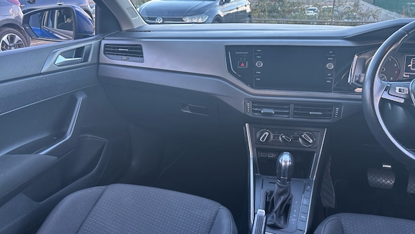 Used Volkswagen Polo 2019 for sale - 76274400: Photo 14