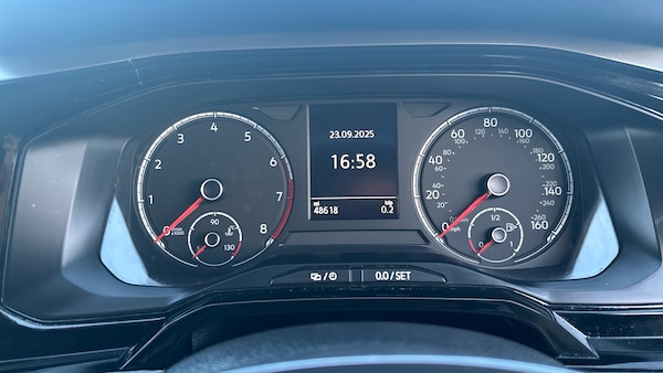 Used Volkswagen Polo 2019 for sale - 76274400: Photo 18