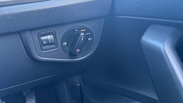 Used Volkswagen Polo 2019 for sale - 76274400: Photo 32