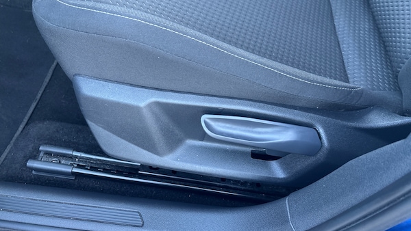 Used Volkswagen Polo 2019 for sale - 76274400: Photo 41