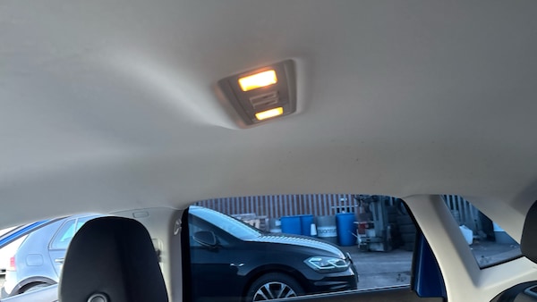Used Volkswagen Polo 2019 for sale - 76274400: Photo 45