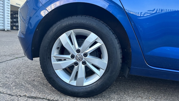 Used Volkswagen Polo 2019 for sale - 76274400: Photo 7
