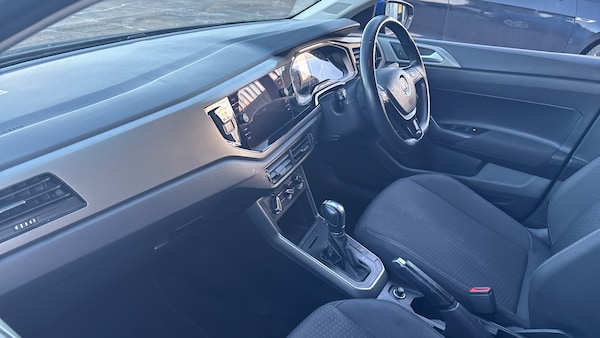 Used Volkswagen Polo 2019 for sale - 76274400: Photo 9