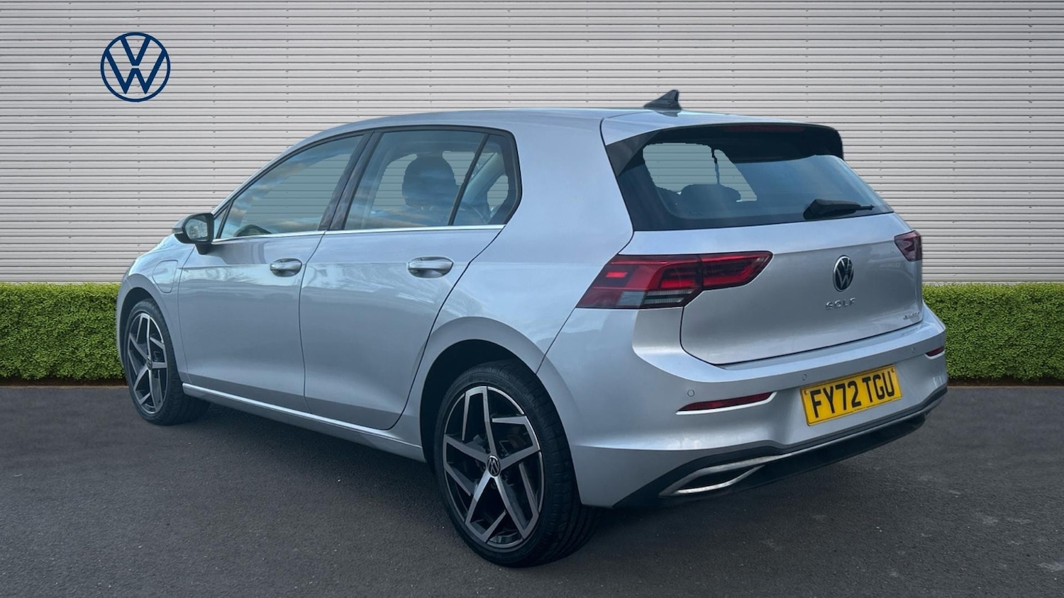 Used Volkswagen Golf 2022 for sale - 77946000: Photo 3