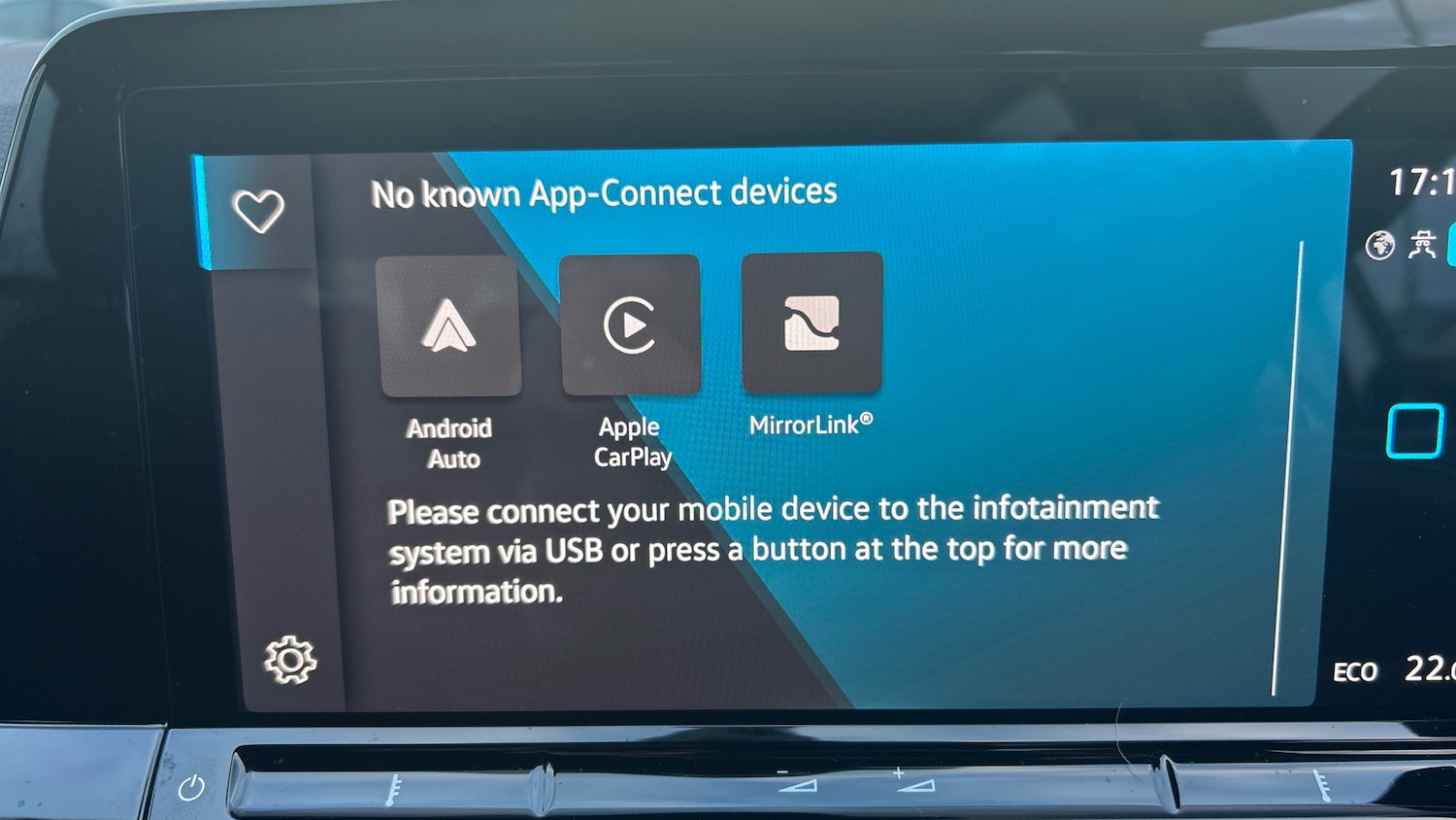 Used Volkswagen Golf 2022 for sale - 77946000: Photo 33