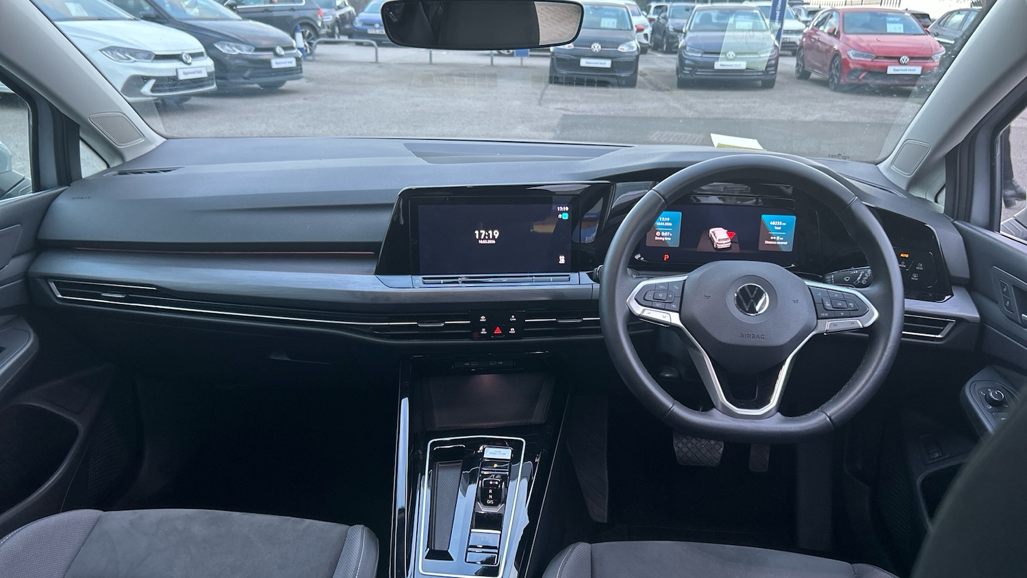 Used Volkswagen Golf 2022 for sale - 77946000: Photo 9