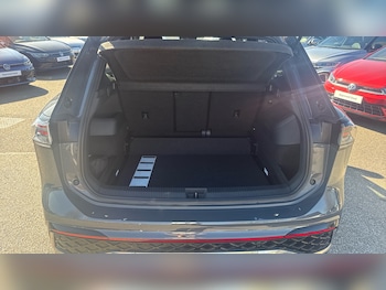 Used Volkswagen Tiguan 2024 for sale - 78929632: Photo