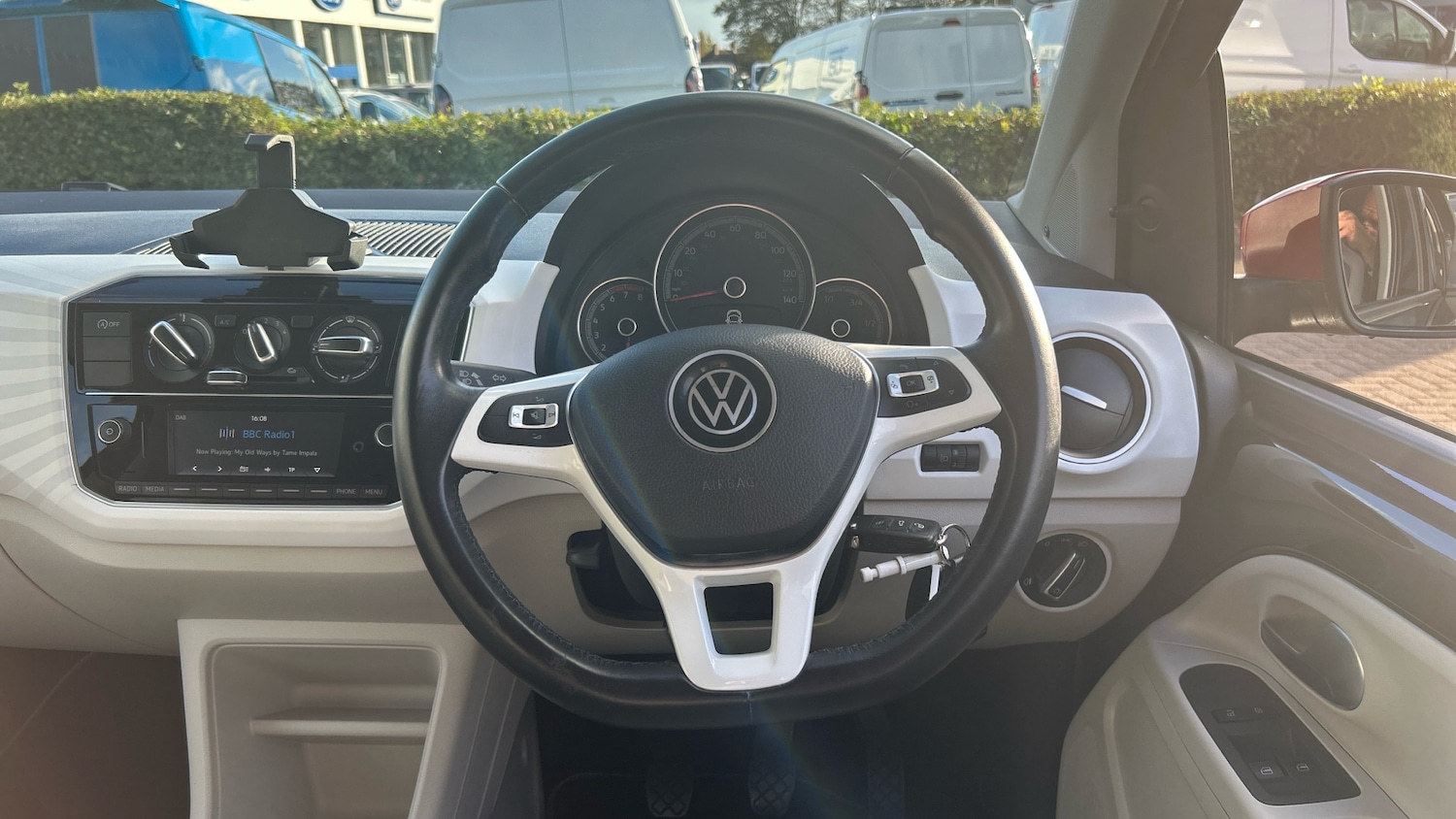 Used Volkswagen up! 2021 for sale - 76379216: Photo 10