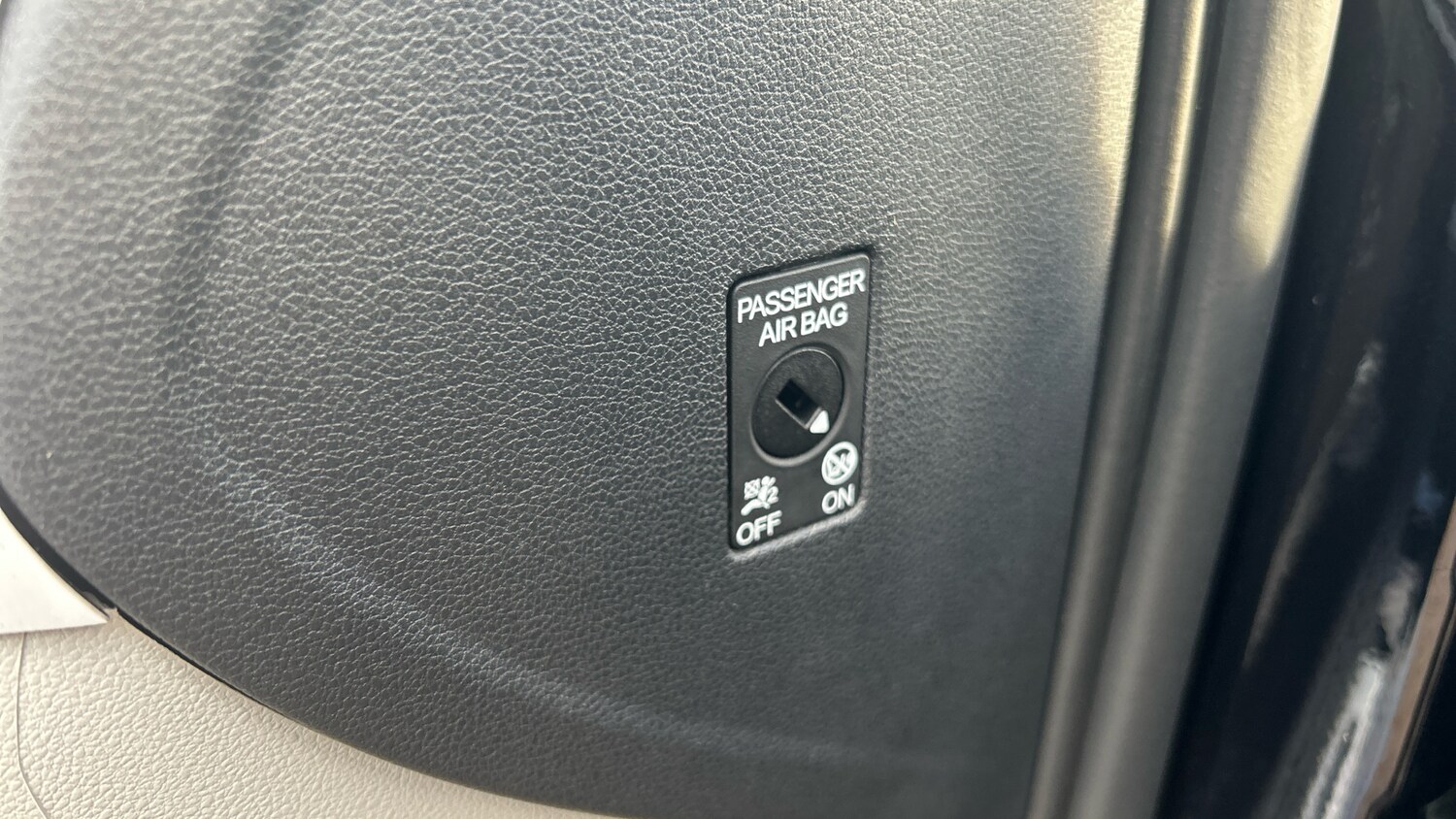 Used Volkswagen up! 2021 for sale - 76379216: Photo 27