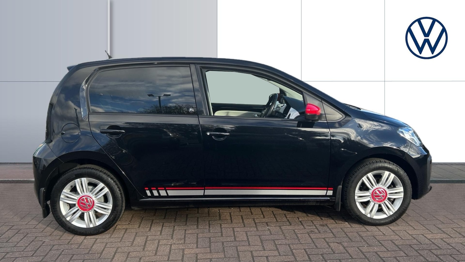 Used Volkswagen up! 2021 for sale - 76379216: Photo 4