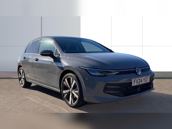 Used Volkswagen Golf 2024 for sale - 75919475: Photo