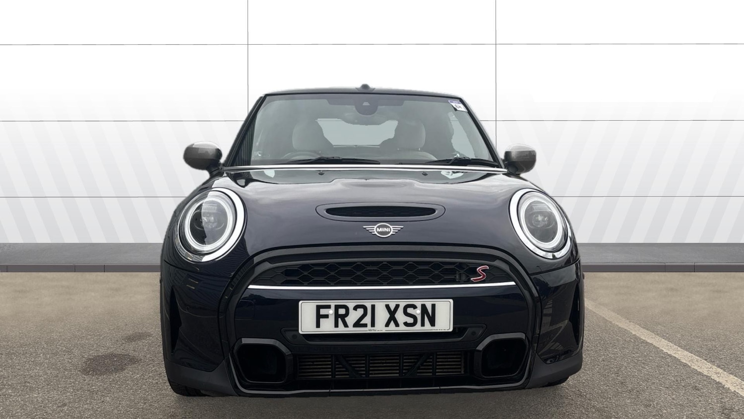 Used MINI Convertible 2021 for sale - 76329929: Photo 3