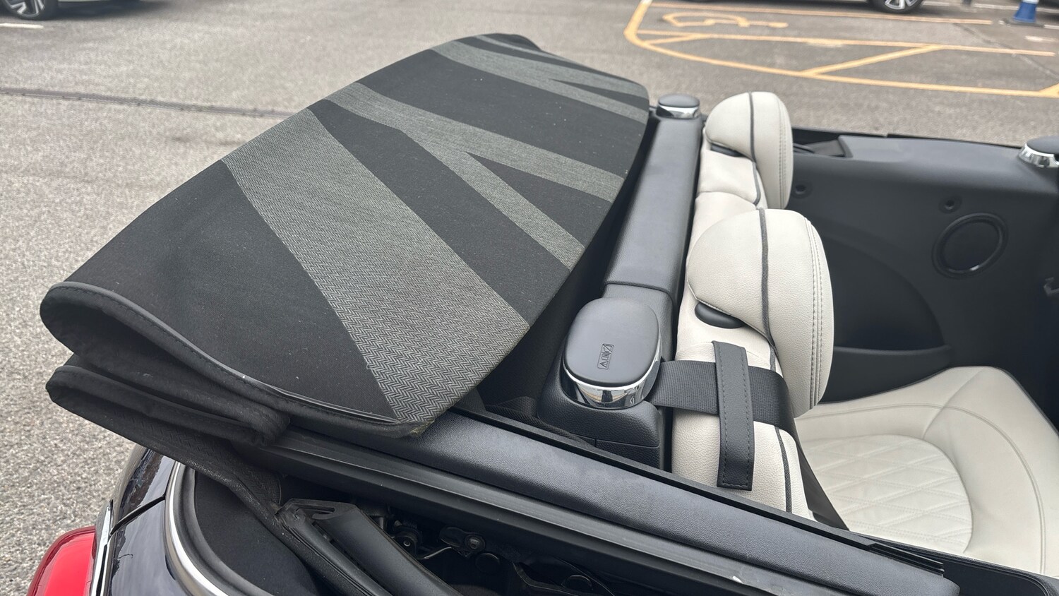 Used MINI Convertible 2021 for sale - 76329929: Photo 38