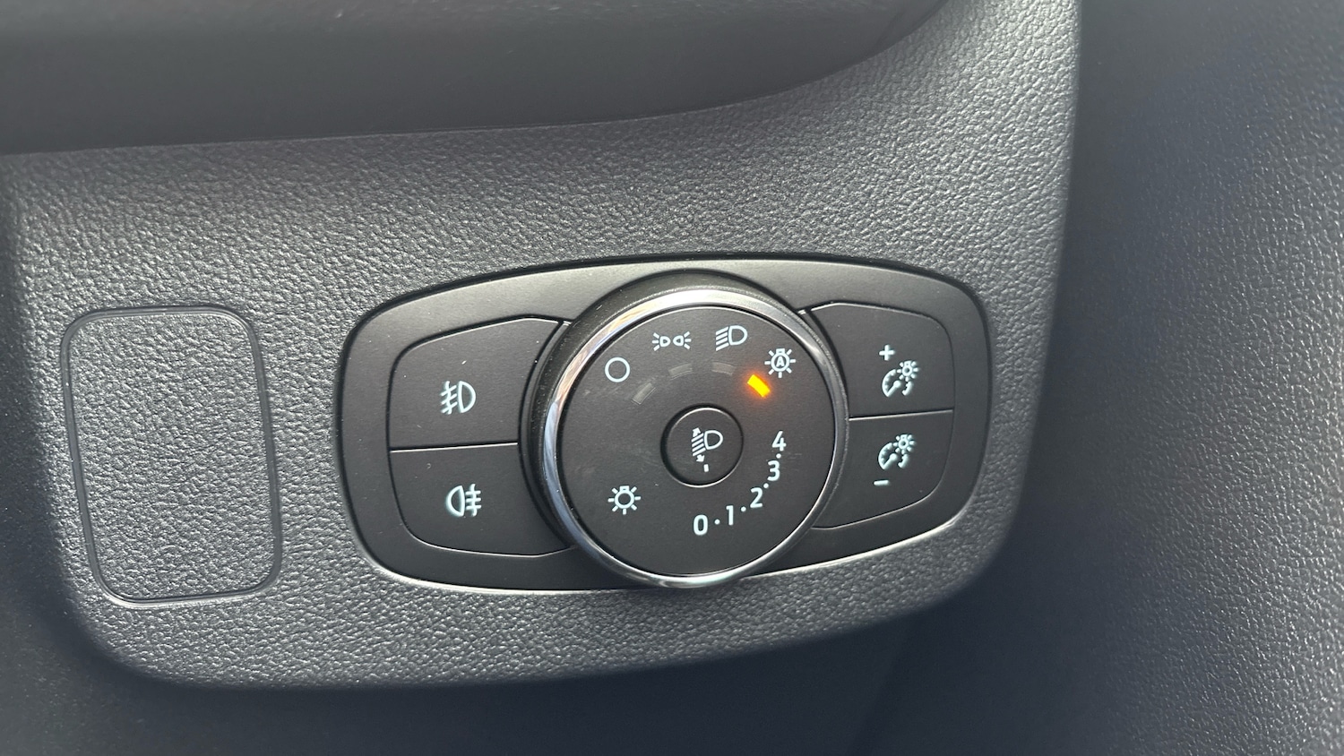 Used Ford Puma 2023 for sale - 76127967: Photo 32