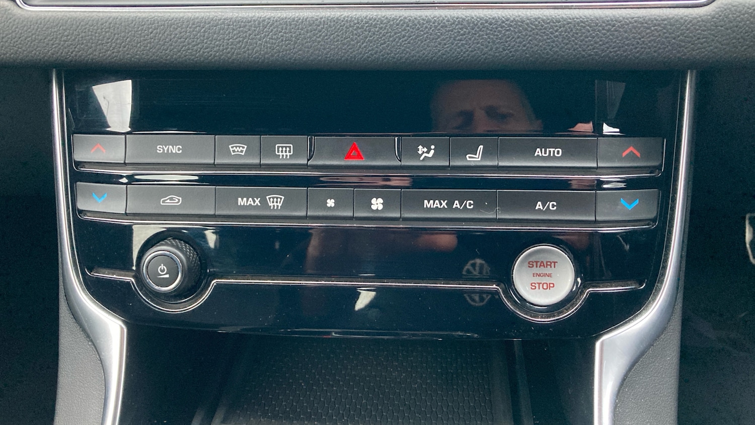 Used Jaguar XF 2019 for sale - 76637607: Photo 13