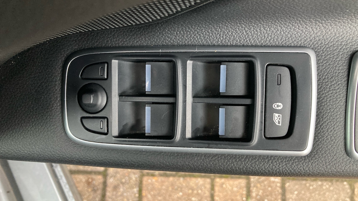 Used Jaguar XF 2019 for sale - 76637607: Photo 29