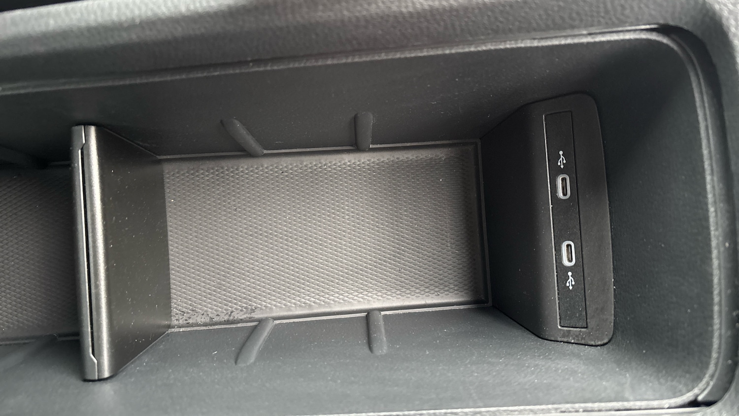 Used Volkswagen ID.3 2022 for sale - 76637643: Photo 33