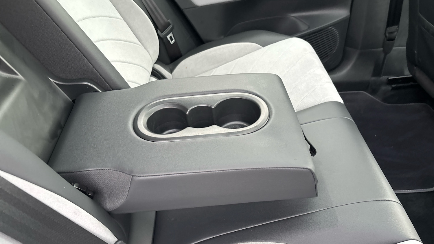 Used Volkswagen ID.3 2022 for sale - 76637643: Photo 41