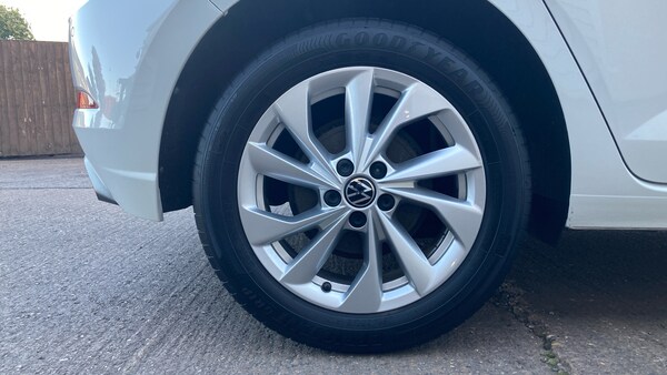 Used Volkswagen Polo 2021 for sale - 76127972: Photo 5