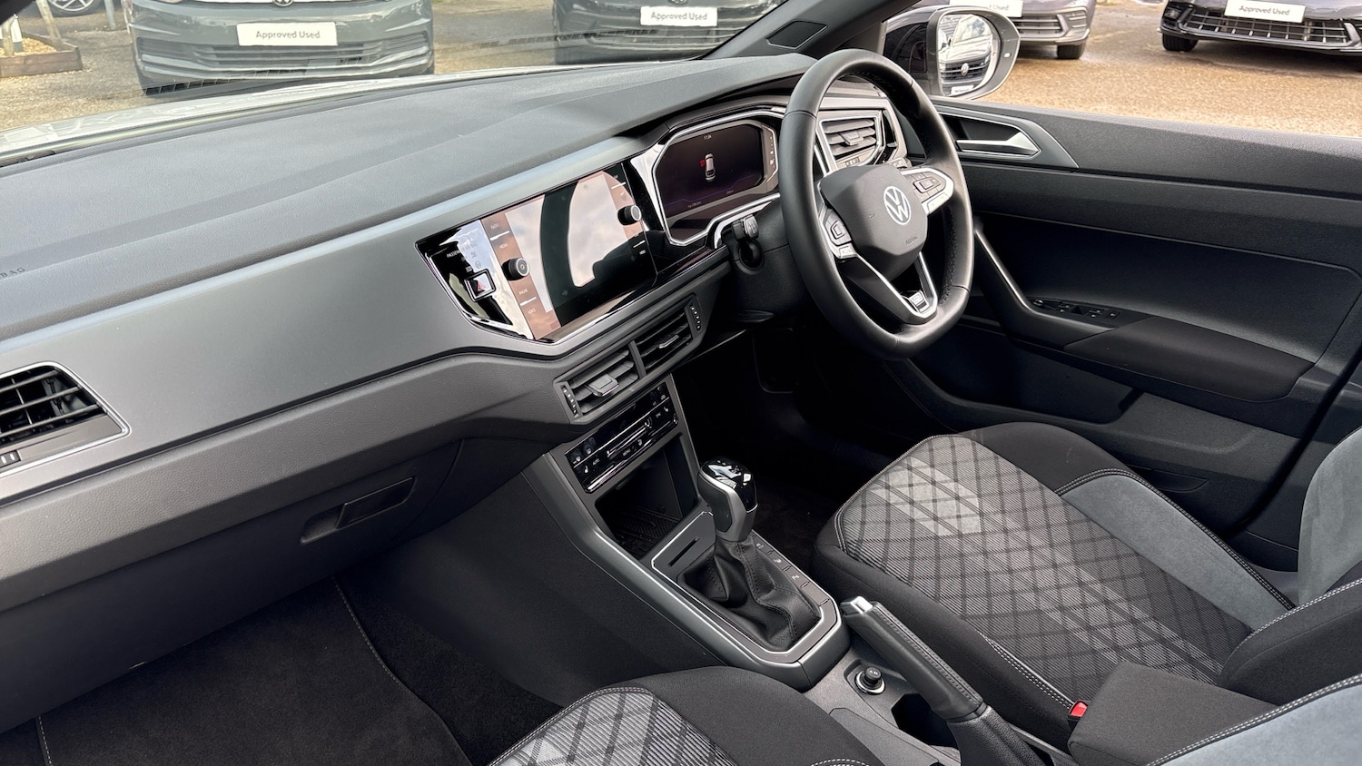 Used Volkswagen Taigo 2025 for sale - 77717671: Photo 2