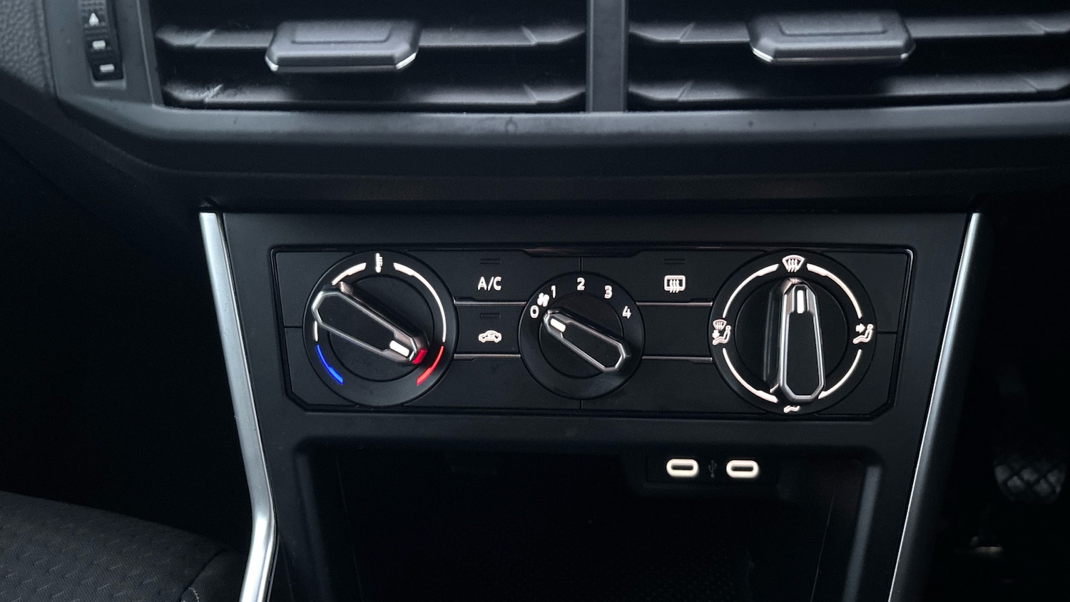 Used Volkswagen Polo 2023 for sale - 77474976: Photo 24