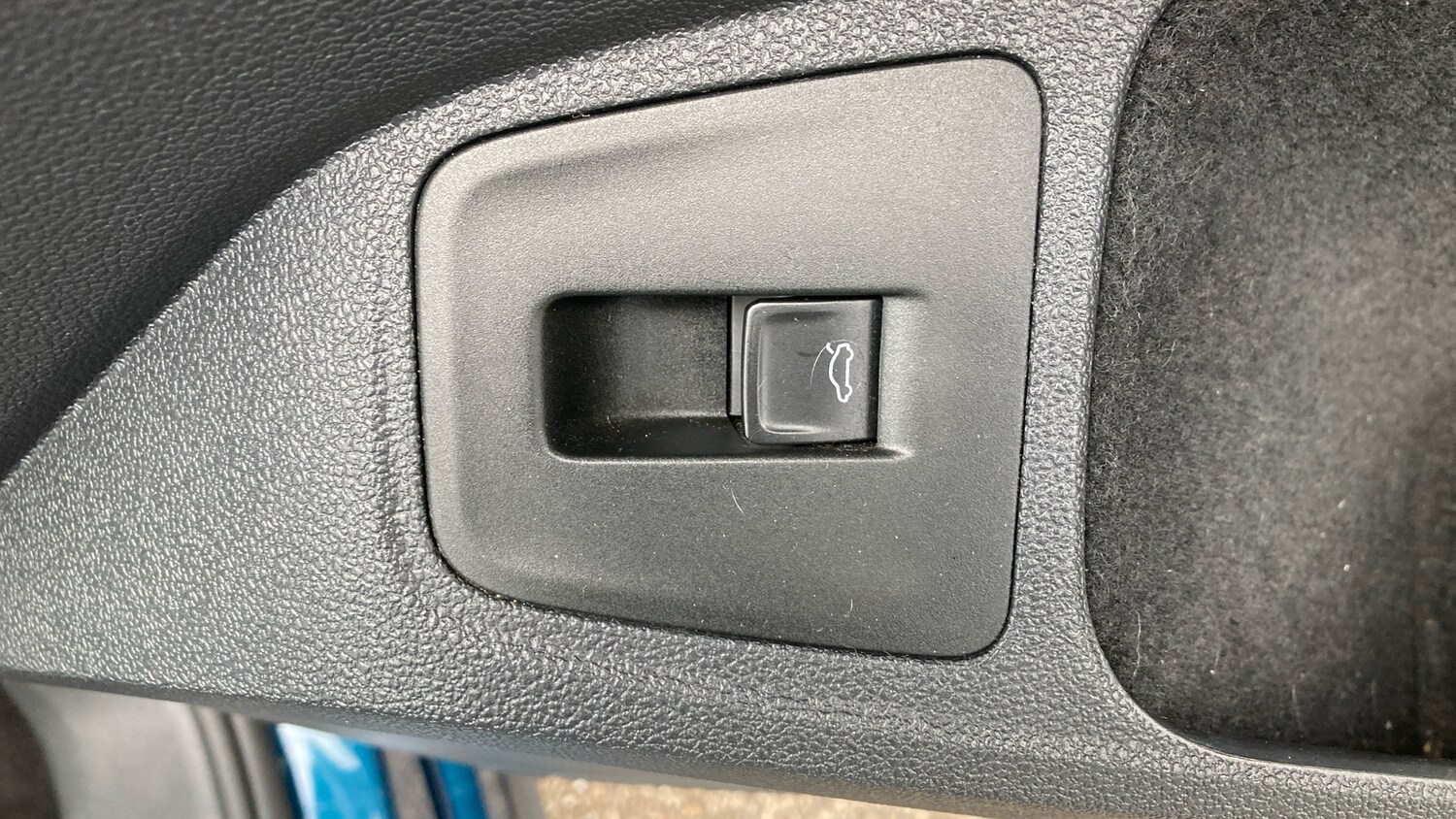 Used Volkswagen Tiguan 2022 for sale - 76449536: Photo 32