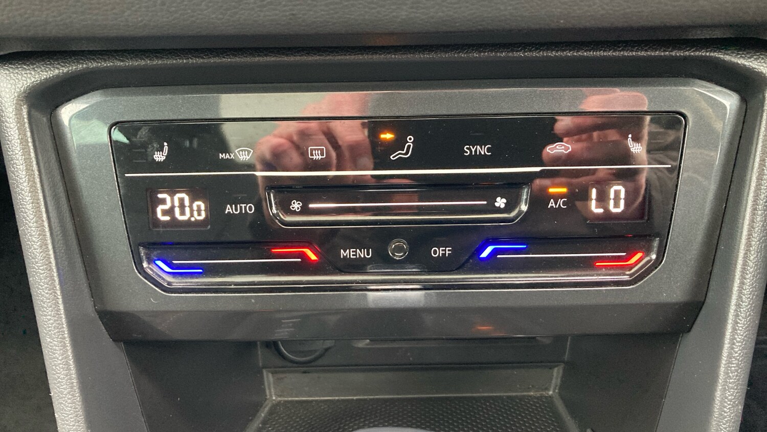 Used Volkswagen Tiguan 2022 for sale - 76449536: Photo 44