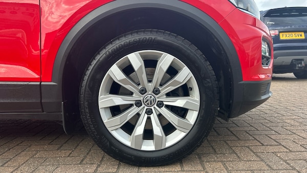 Used Volkswagen T-Roc 2018 for sale - 75468415: Photo 5