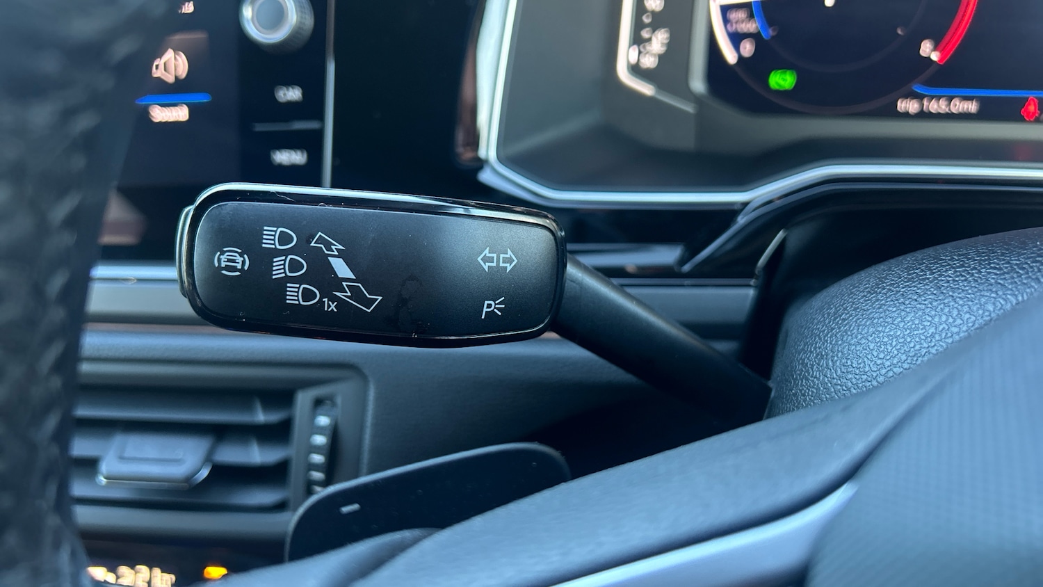 Used Volkswagen Polo 2024 for sale - 77034216: Photo 24