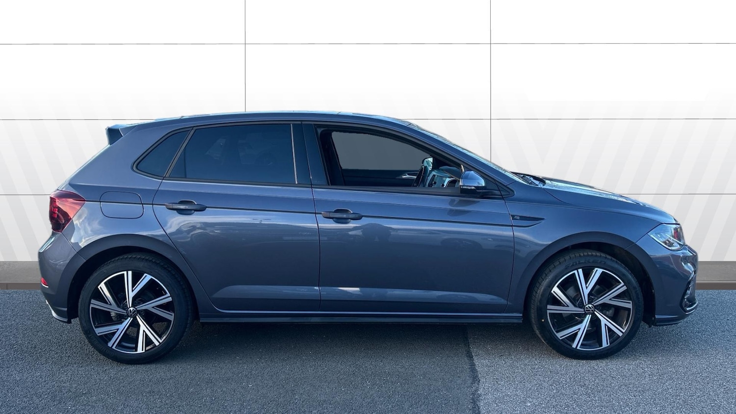 Used Volkswagen Polo 2024 for sale - 77034216: Photo 5