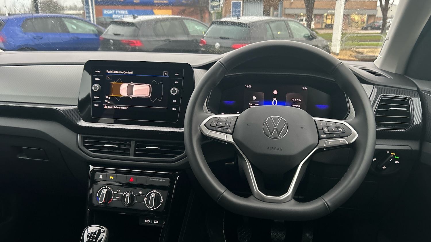 Used Volkswagen T-Cross 2024 for sale - 77297034: Photo 10