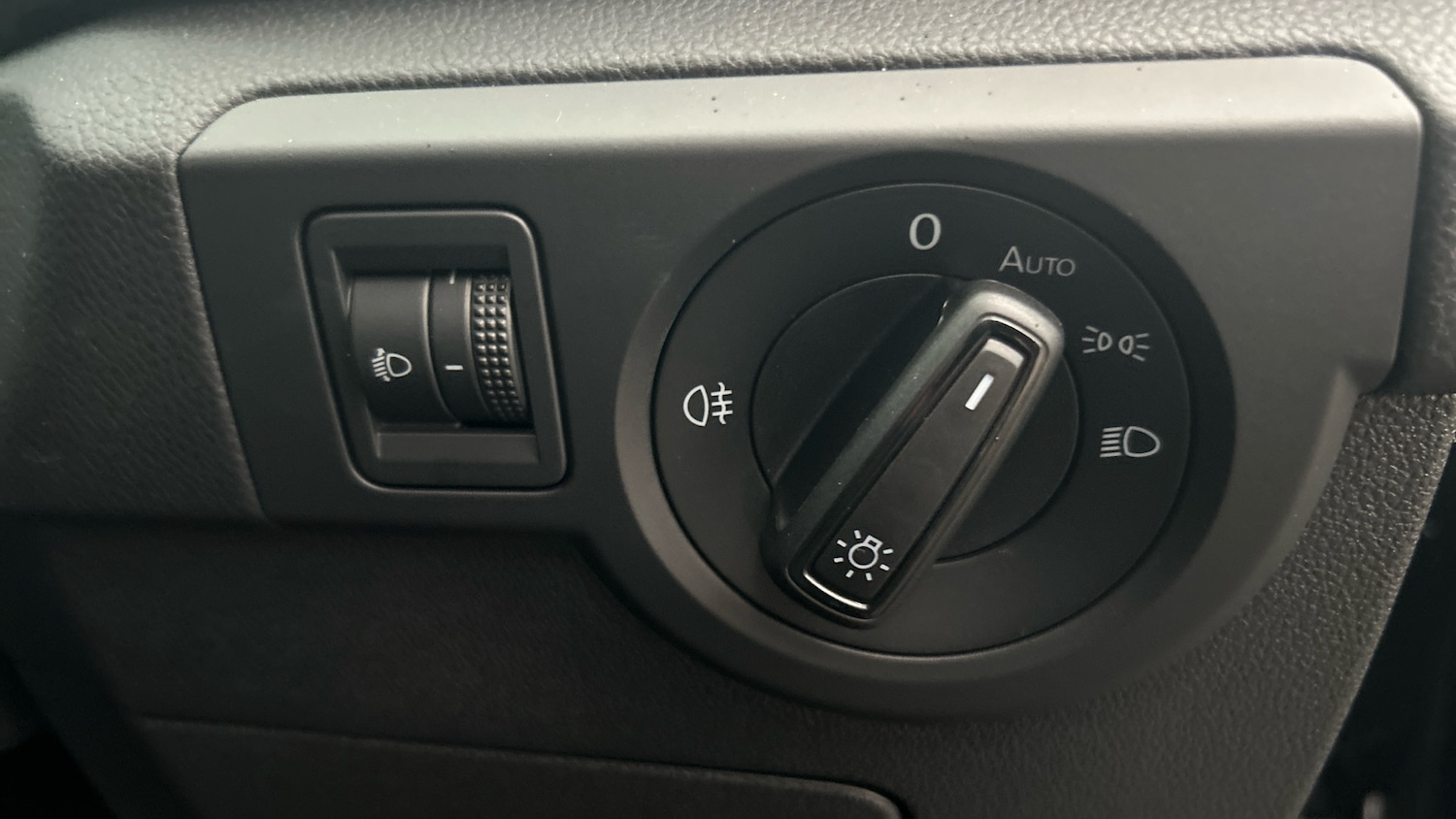 Used Volkswagen T-Cross 2024 for sale - 77297034: Photo 25