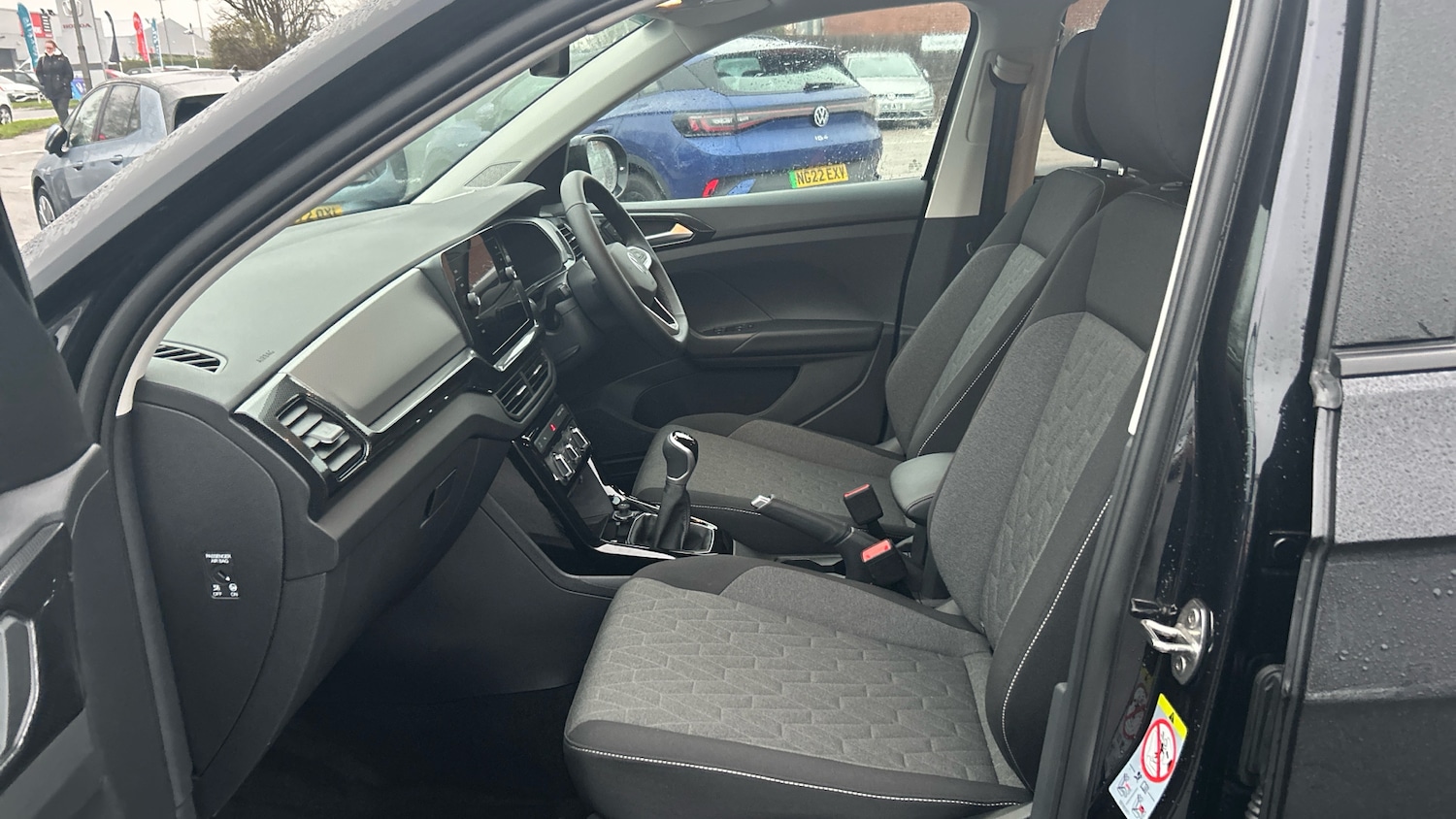 Used Volkswagen T-Cross 2024 for sale - 77297034: Photo 36