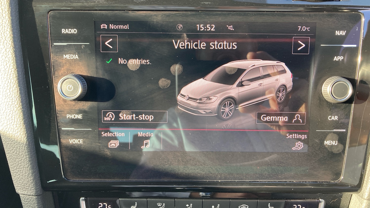 Used Volkswagen Golf 2019 for sale - 77946001: Photo 33