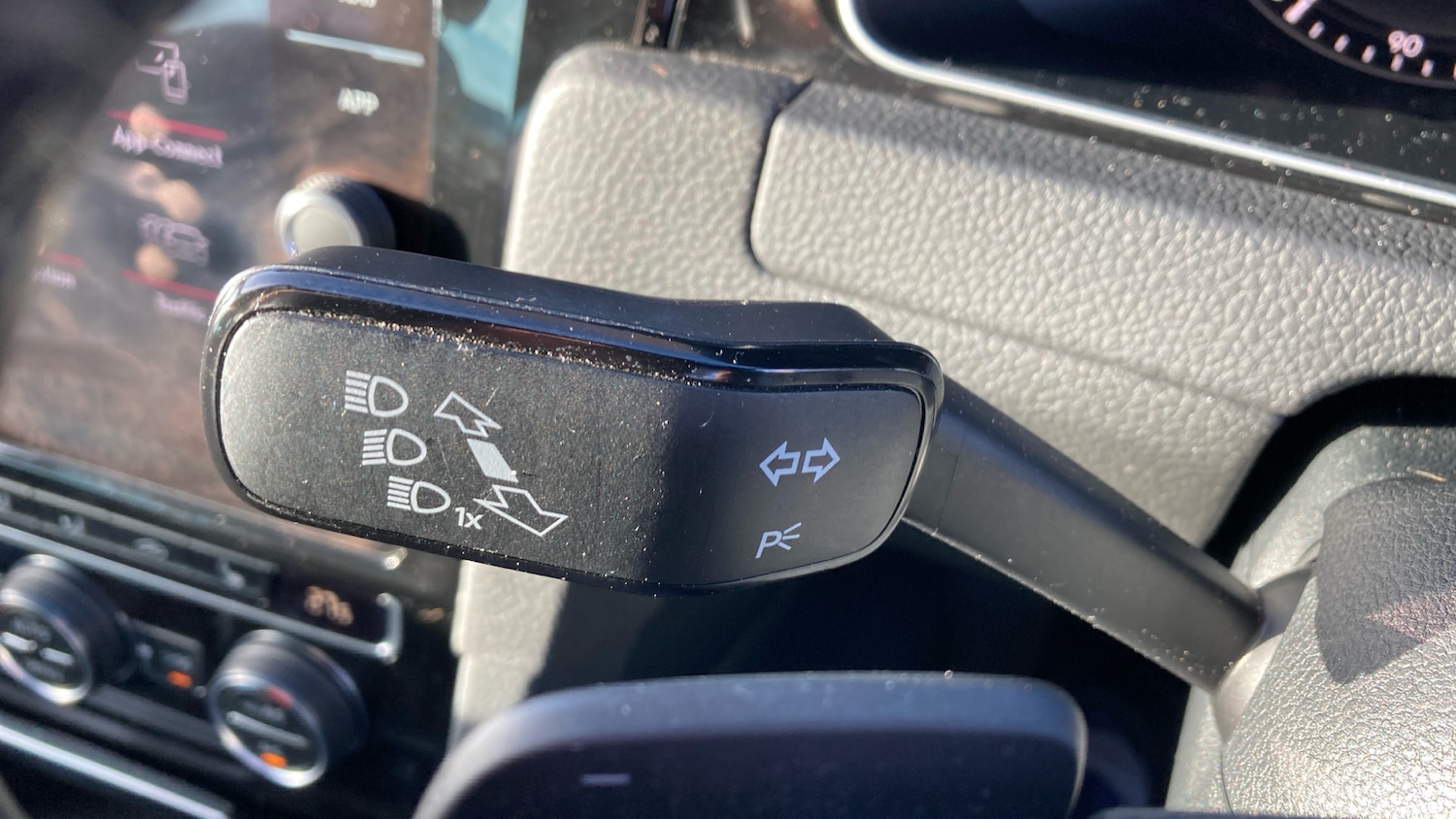 Used Volkswagen Golf 2019 for sale - 77946001: Photo 40