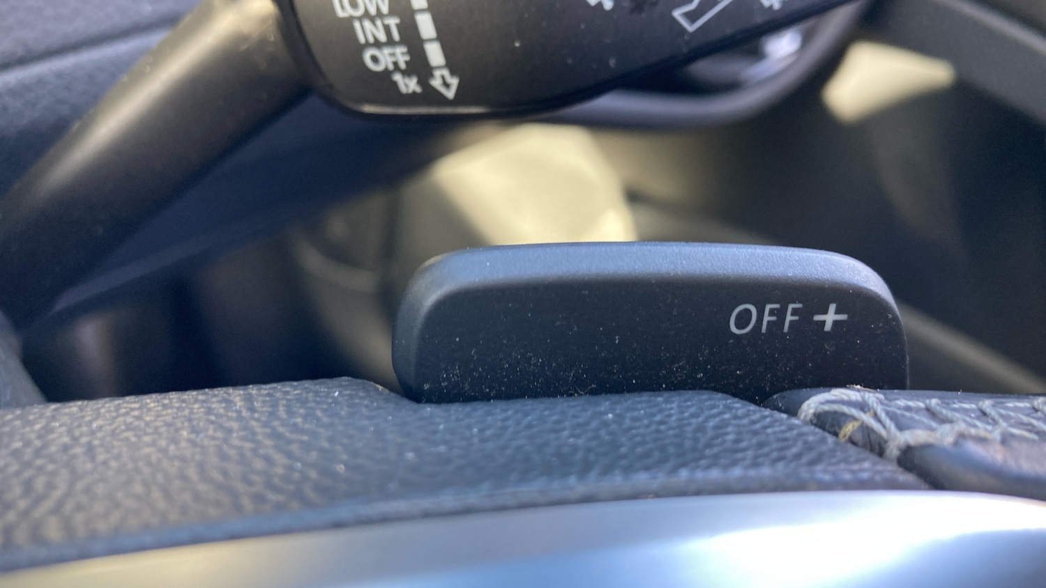 Used Volkswagen Golf 2019 for sale - 77946001: Photo 42