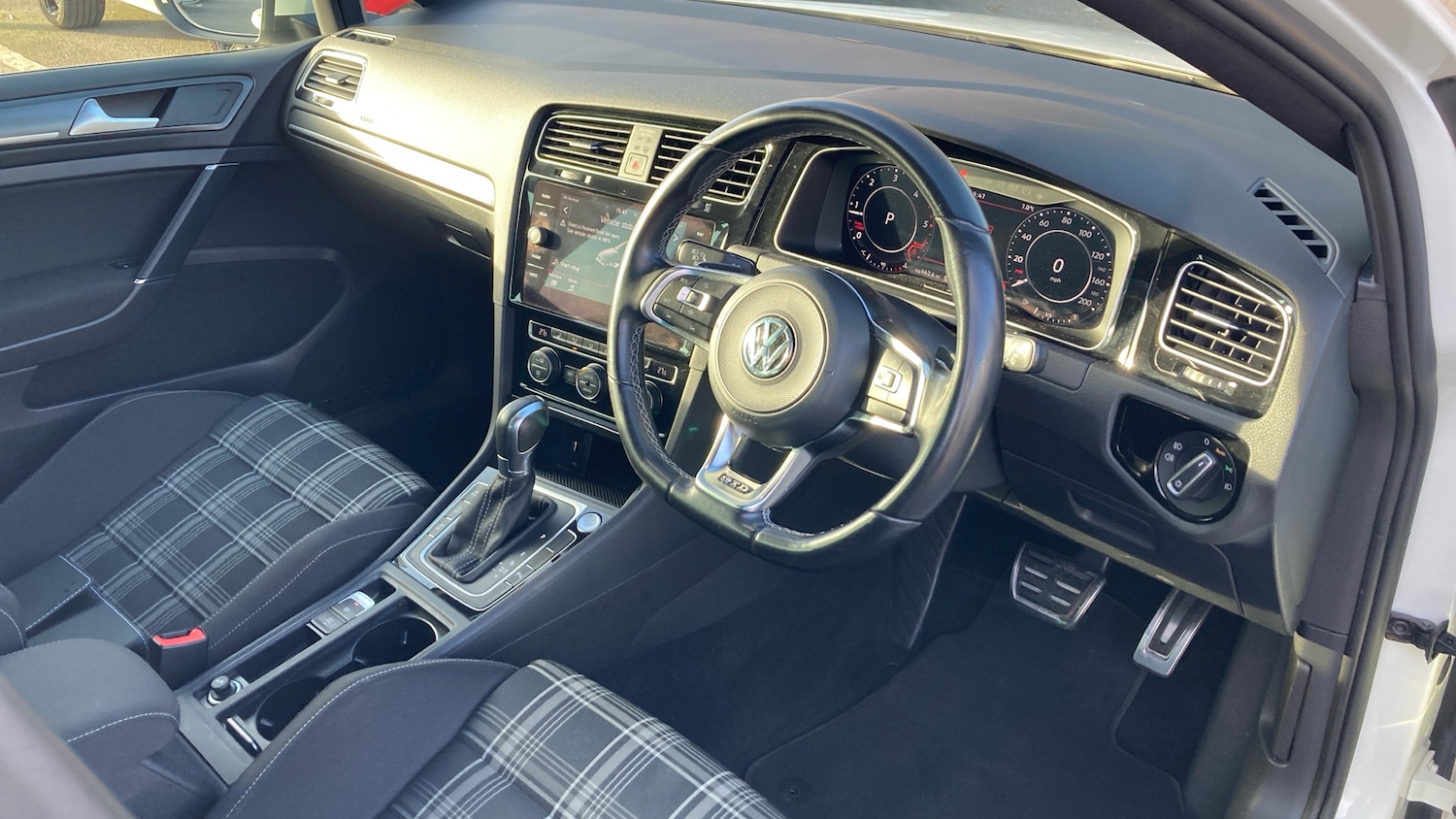 Used Volkswagen Golf 2019 for sale - 77946001: Photo 6