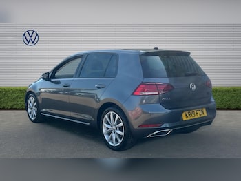 Used Volkswagen Golf 2019 for sale - 78753082: Photo