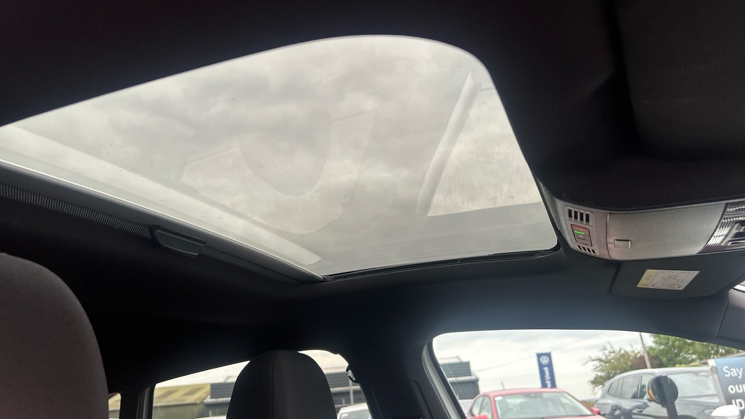 Used Volkswagen Taigo 2023 for sale - 76557256: Photo 39