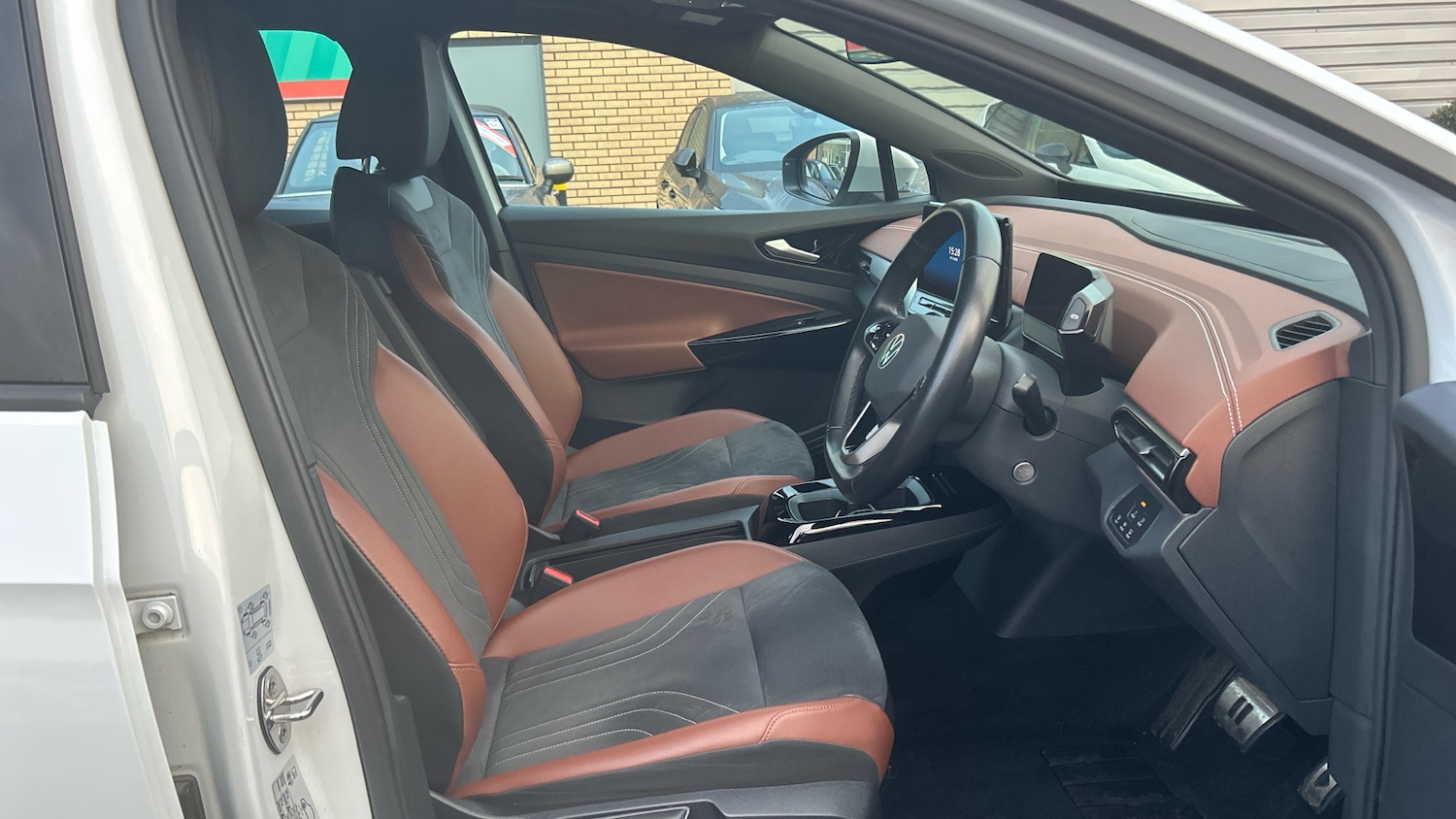 Used Volkswagen ID.4 2021 for sale - 76517883: Photo 15