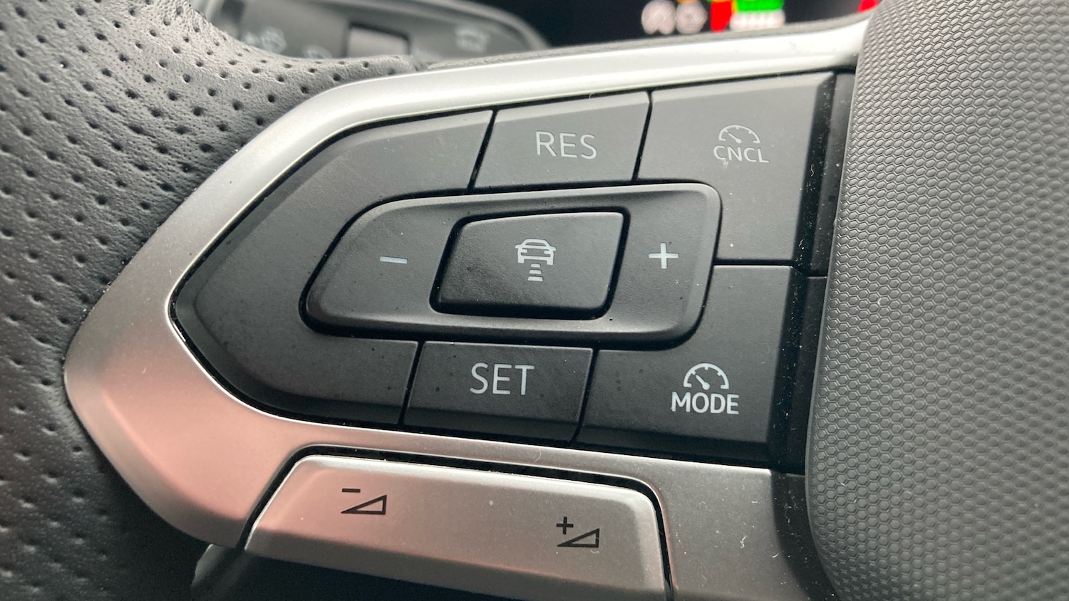 Used Volkswagen Tiguan 2024 for sale - 76894343: Photo 17