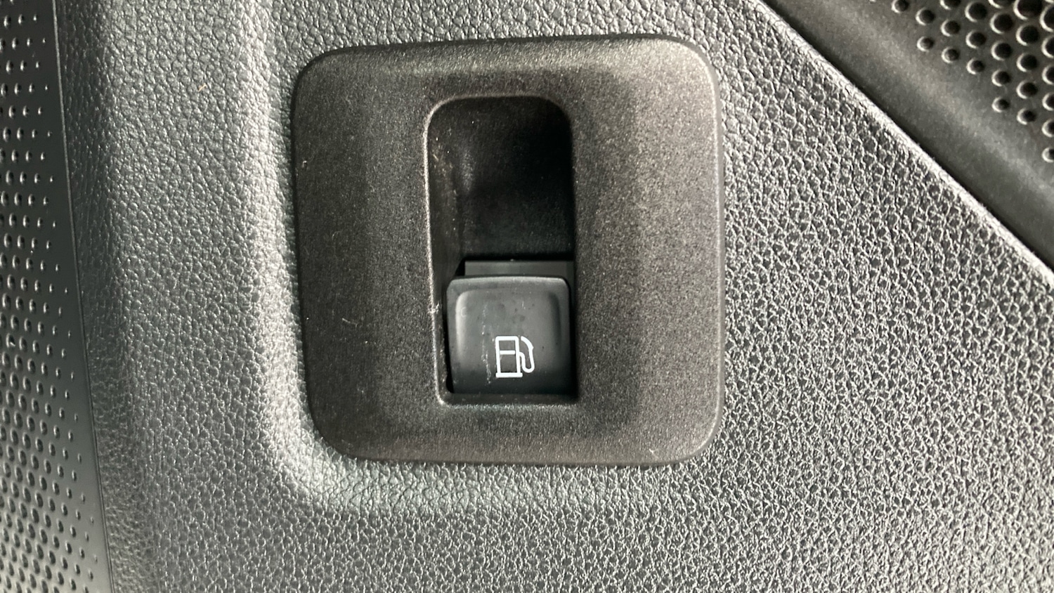 Used Volkswagen Tiguan 2024 for sale - 76894343: Photo 25