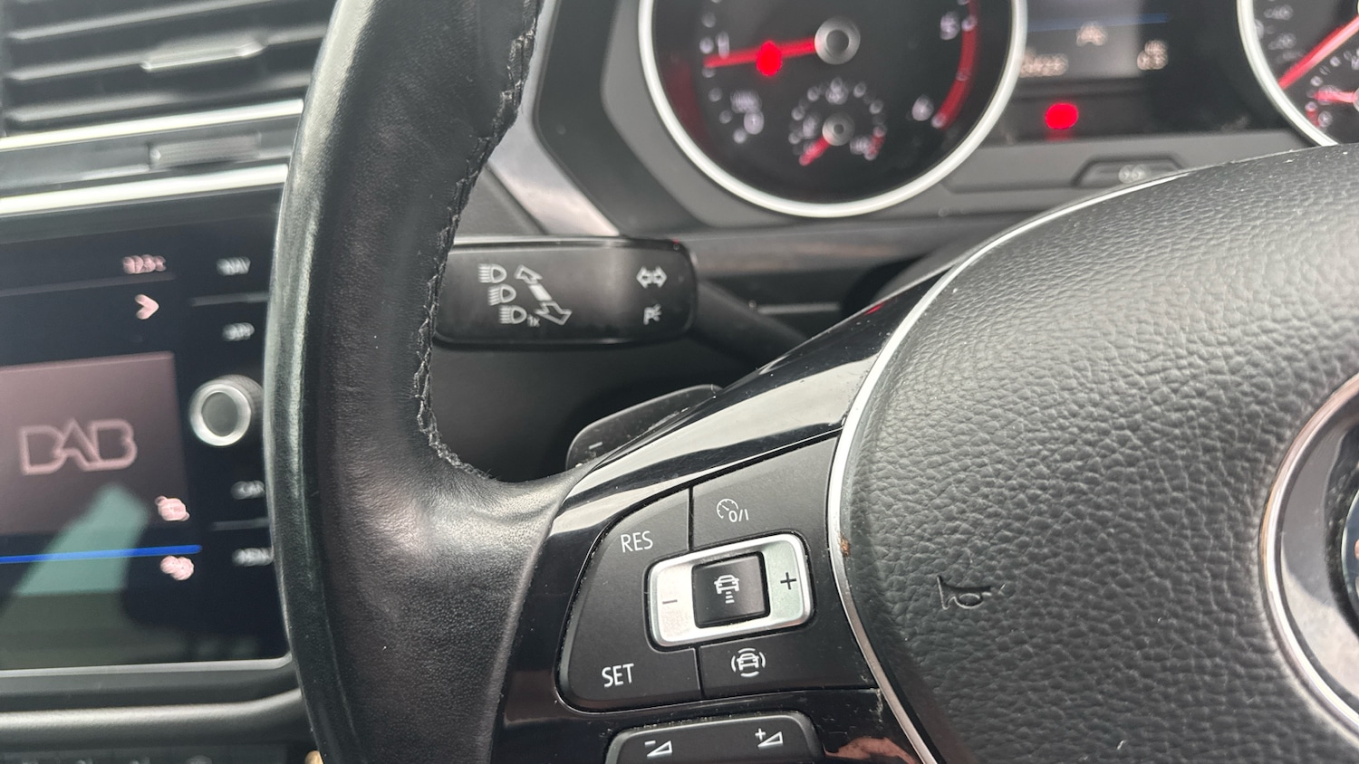 Used Volkswagen Tiguan 2019 for sale - 76554854: Photo 32