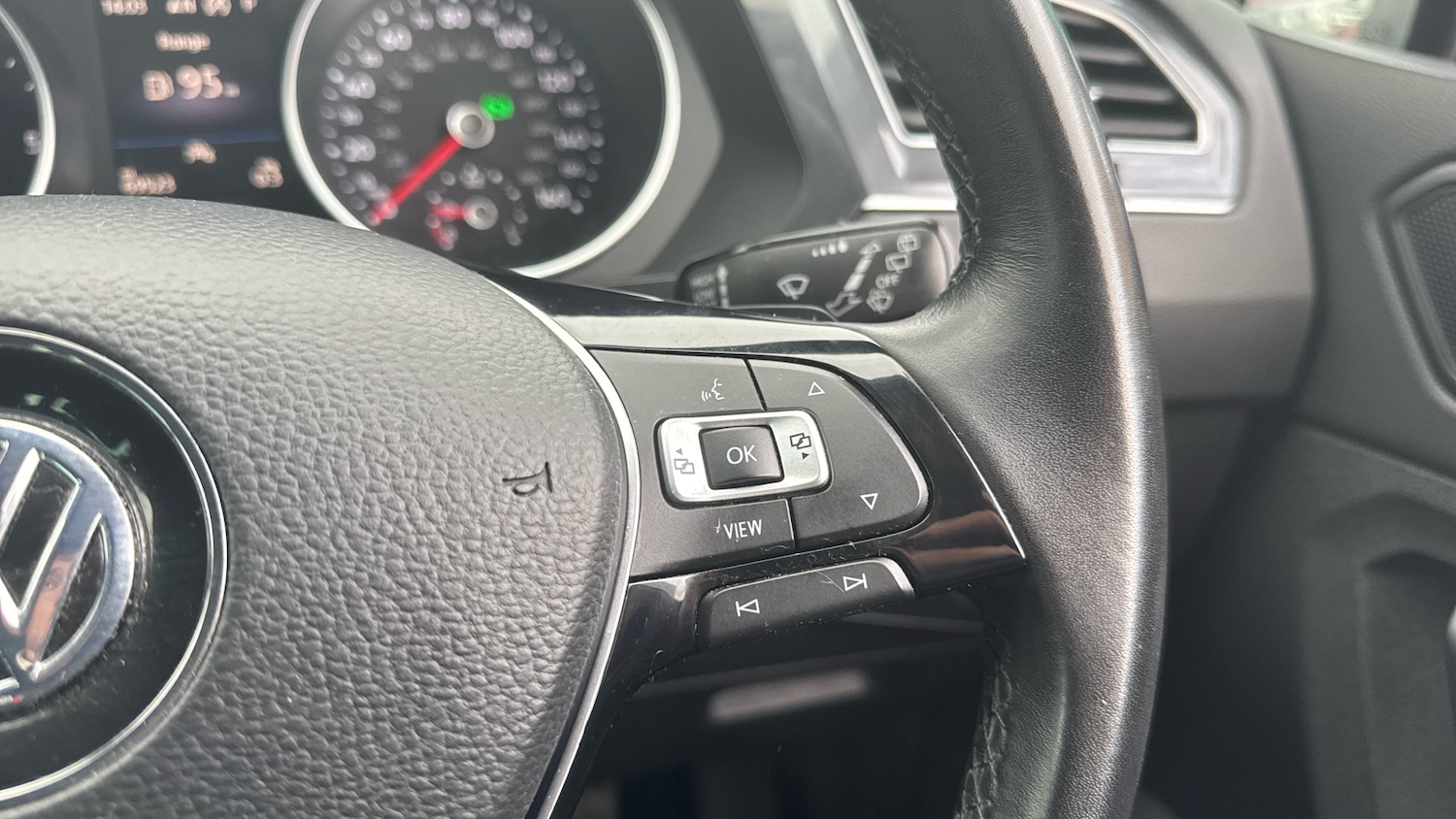 Used Volkswagen Tiguan 2019 for sale - 76554854: Photo 33