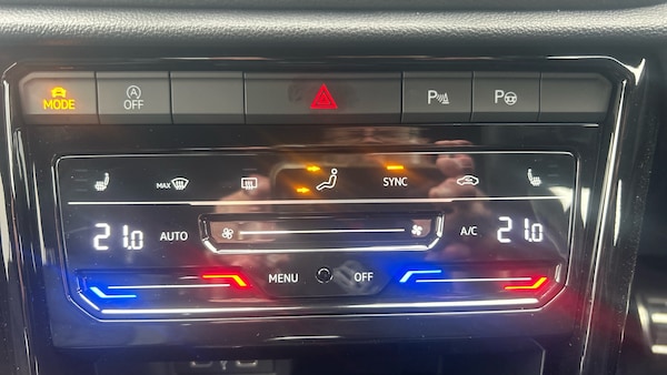 Used Volkswagen T-Roc 2025 for sale - 76144534: Photo 13