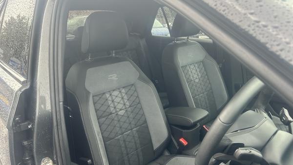 Used Volkswagen T-Roc 2025 for sale - 76144534: Photo 32